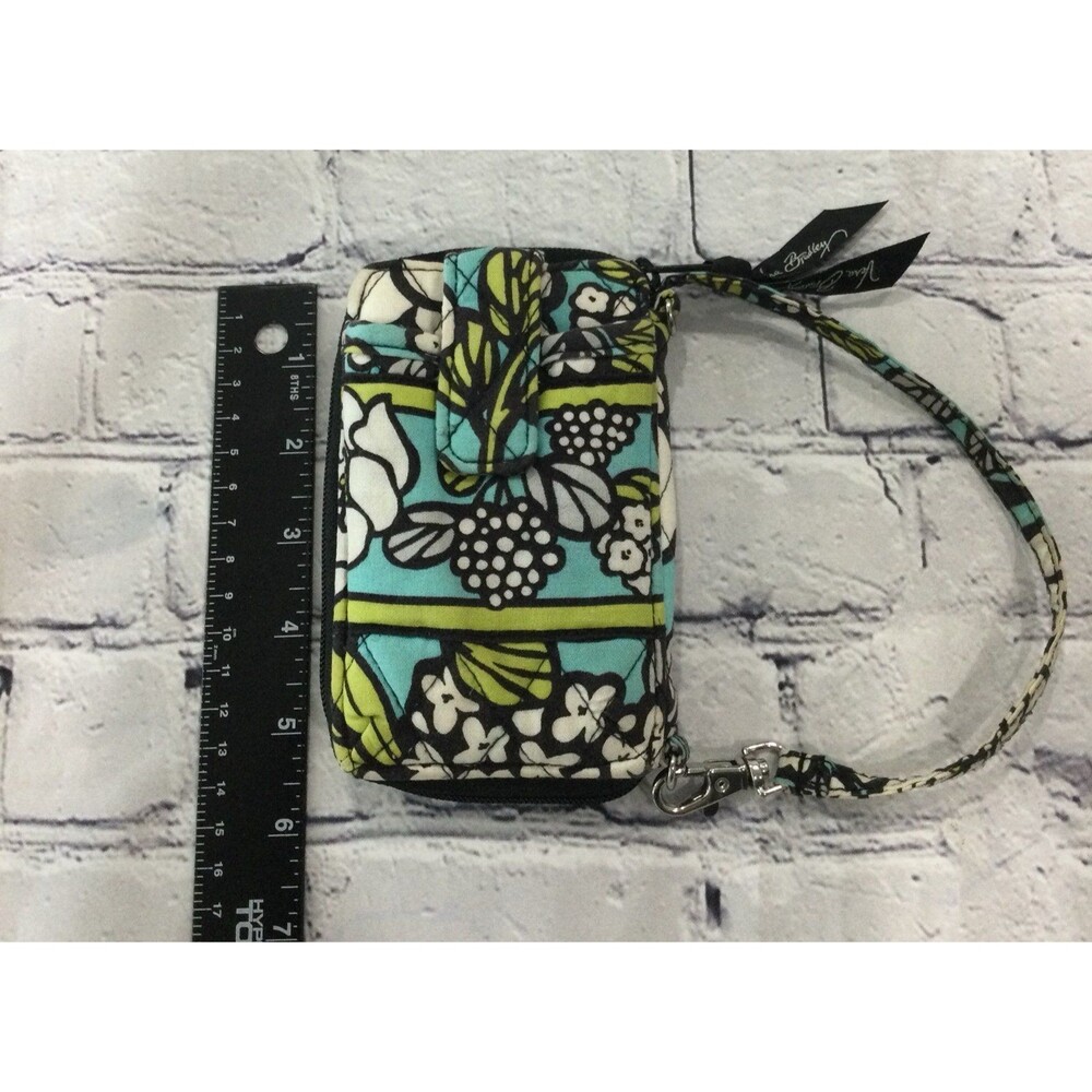 Vera Bradley Wallet Size 3" x 6" Multi Colors Zip Around - Picture 6 of 9